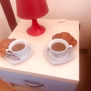  Apartment Ficarra